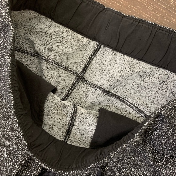 Lululemon womens on the fly pants feathered jacquard 6 - Picture 8 of 10